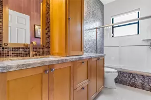 13860 SW 40th St, Davie, FL 33330 - Photo 25