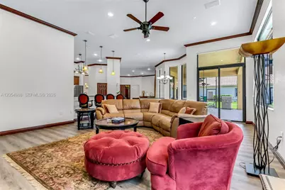 13860 SW 40th St, Davie, FL 33330 - Photo 11
