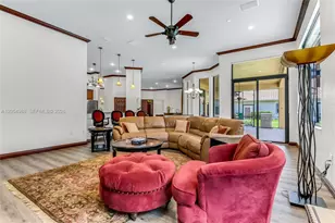 13860 SW 40th St, Davie, FL 33330 - Photo 11