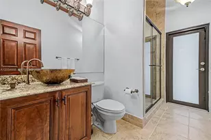 13860 SW 40th St, Davie, FL 33330 - Photo 19