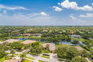13860 SW 40th St, Davie, FL 33330 - Photo 49