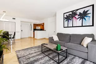5085 NW 7th St, Miami, FL 33126 - Photo 13