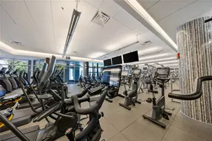 21150 Point Pl, Aventura, FL 33180 - Photo 43