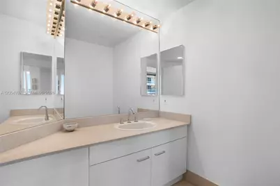21150 Point Pl #1605, Aventura, FL 33180 - Photo 21