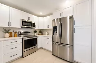 4952 SW 32nd Ave, Dania Beach, FL 33312 - Photo 11