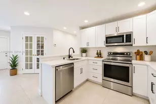 4952 SW 32nd Ave, Dania Beach, FL 33312 - Photo 9