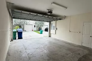 6440 NW 103rd Psge, Doral, FL 33178 - Photo 25