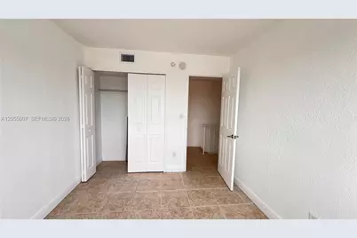 984 W 40th St #2, Hialeah, FL 33012 - Photo 29