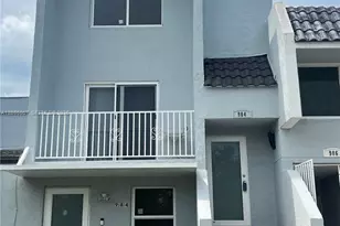 984 W 40th St, Hialeah, FL 33012 - Photo 1