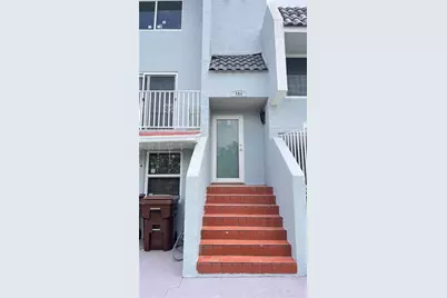 984 W 40th St #2, Hialeah, FL 33012 - Photo 3