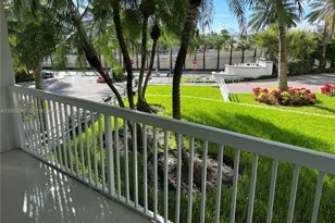 10275 Collins Ave, Bal Harbour, FL 33154 - Photo 17