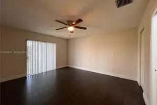 2762 S University Dr, Davie, FL 33328 - Photo 3