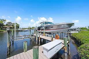 301 Captains Way, Jupiter, FL 33477 - Photo 17