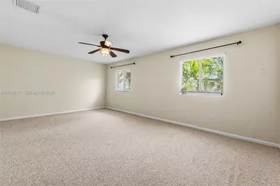 3424 NE 1st St, Homestead, FL 33033 - Photo 11