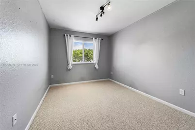 3424 NE 1st St, Homestead, FL 33033 - Photo 19