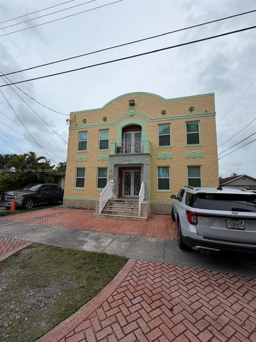 4152 SW 13th St #7 - 4152 SW 13th St #7, Miami, FL 33134 Luxury Property | Jose Angel Pina