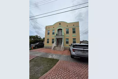 4152 SW 13th St #7, Miami, FL 33134 - Photo 1