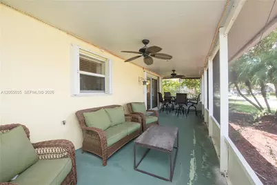 460 SE 24th Dr, Homestead, FL 33033 - Photo 11