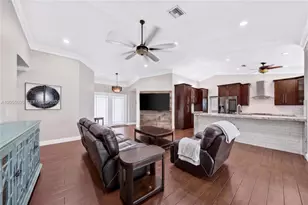 5725 SW 88th Ave, Cooper City, FL 33328 - Photo 15