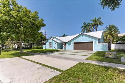 5725 SW 88th Ave, Cooper City, FL 33328 - Photo 3