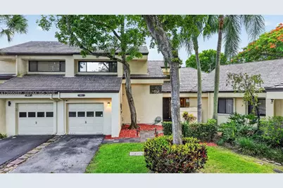 381 NW 94th Ter, Plantation, FL 33324 - Photo 1