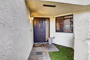 381 NW 94th Terrace, Plantation, FL 33324 - Photo 5