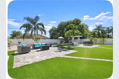 466 SW Prado Ave, Port Saint Lucie, FL 34983 - Photo 17