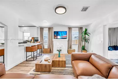 426 NE 26th St #1, Miami, FL 33137 - Photo 3