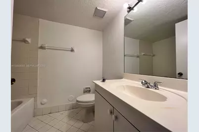 985 NE 33rd Ter #104, Homestead, FL 33033 - Photo 7