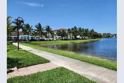 2813 SW 119th Way, Miramar, FL 33025 - Photo 3