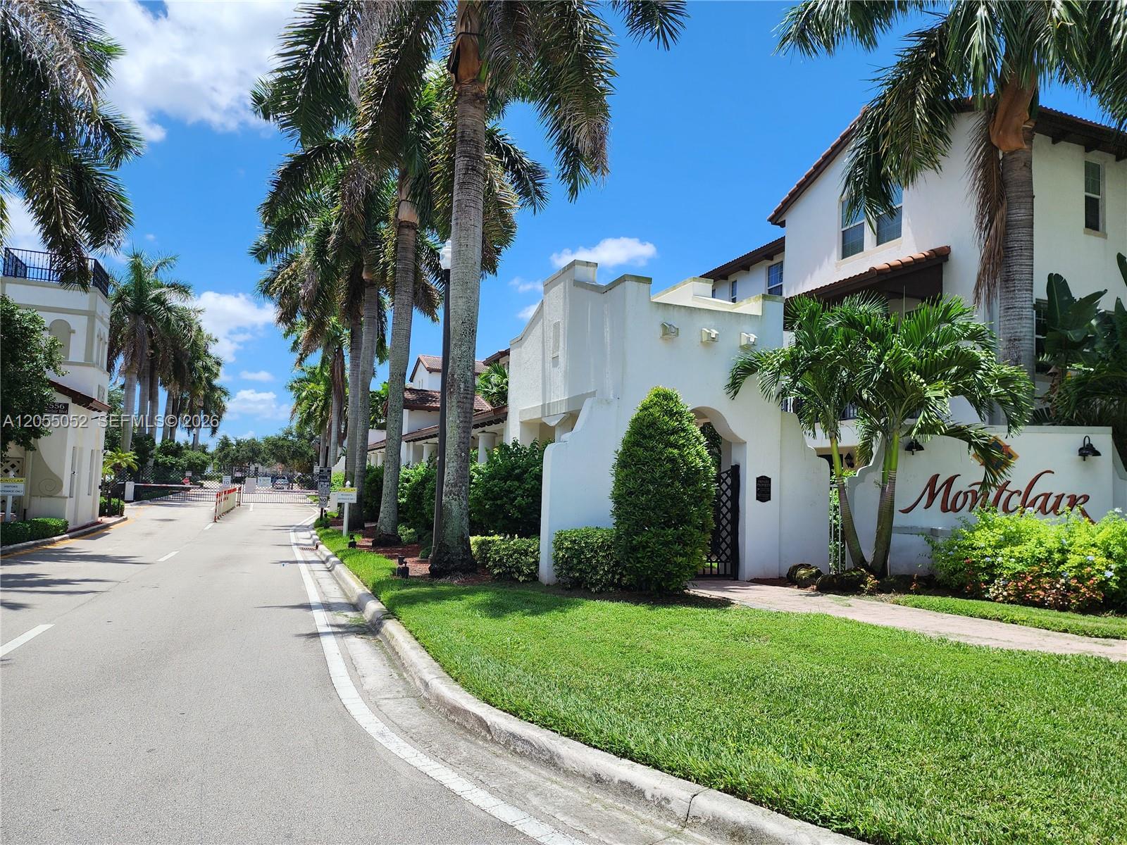 2813 SW 119th Way - 2813 SW 119th Way, Miramar, FL 33025 Luxury Property | Jose Angel Pina
