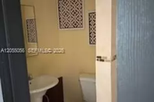 863 NW 139th St, Miami, FL 33168 - Photo 19