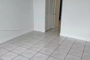 9440 Fontainebleau Blvd, Miami, FL 33172 - Photo 9