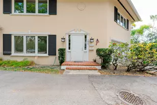 580 University Dr, Coral Gables, FL 33134 - Photo 3
