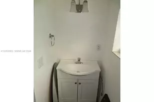 5851 SW 28th St, Miami, FL 33155 - Photo 21