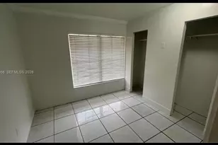 17201 NW 53rd Ave, Miami Gardens, FL 33055 - Photo 9