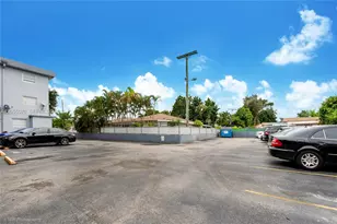 5100 W Flagler St, Miami, FL 33134 - Photo 5