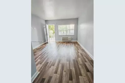 8000 NE Bayshore Ct #203, Miami, FL 33138 - Photo 11