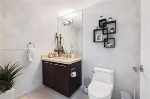 7928 East Dr, North Bay Village, FL 33141 - Photo 29