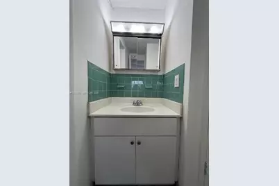 3100 W Flagler St #203, Miami, FL 33135 - Photo 7