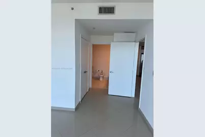601 NE 36th St #1205, Miami, FL 33137 - Photo 11