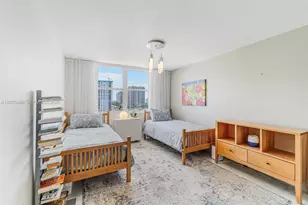 251 174th St, Sunny Isles Beach, FL 33160 - Photo 33