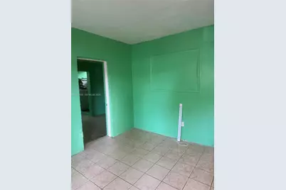1757 NW 47th Ter #1757, Miami, FL 33142 - Photo 5