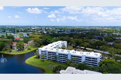 1850 Homewood Blvd #5010, Delray Beach, FL 33445 - Photo 1