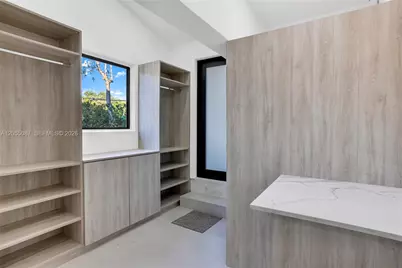 210 NE 107th St, Miami Shores, FL 33161 - Photo 45