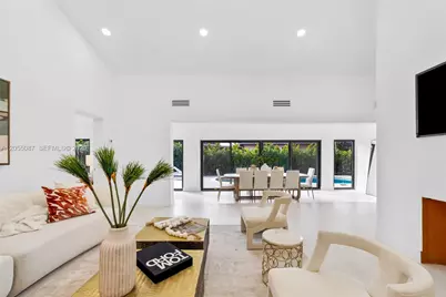 210 NE 107th St, Miami Shores, FL 33161 - Photo 19