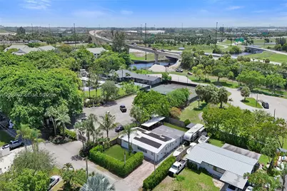 2531 Whale Harbor Ln, Fort Lauderdale, FL 33312 - Photo 3