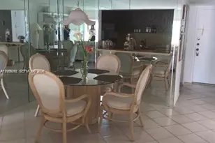303 Racquet Club Rd, Weston, FL 33326 - Photo 5