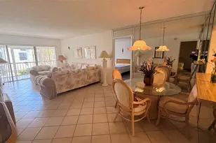 303 Racquet Club Rd, Weston, FL 33326 - Photo 5