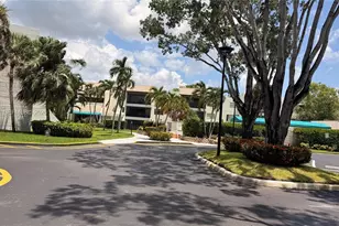 303 Racquet Club Rd, Weston, FL 33326 - Photo 23